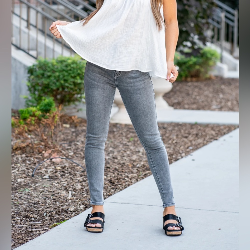 Kancan Zendaya High Rise Gray Skinny Jeans Size 26